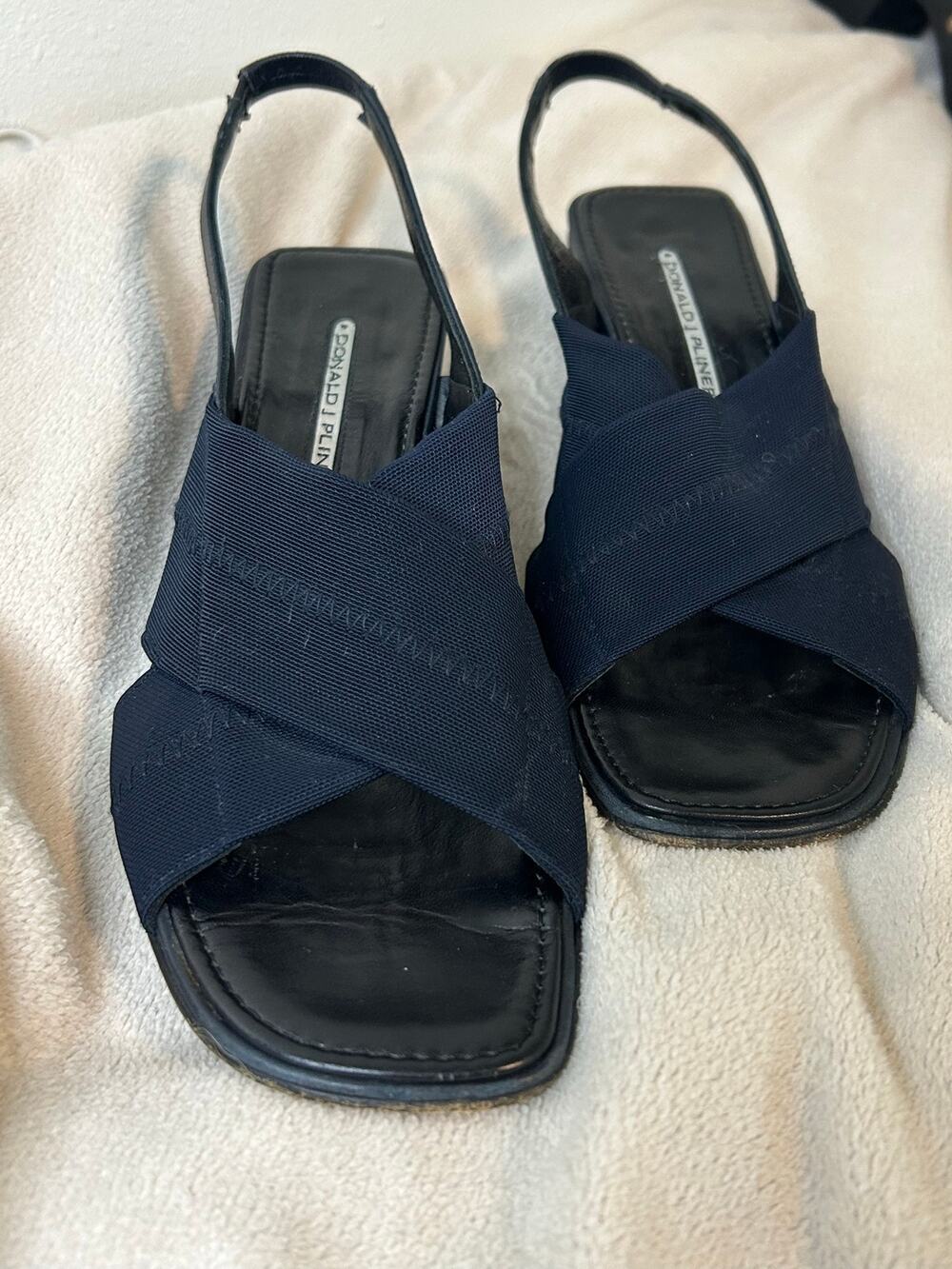 Donald J Pliner Danica Navy Stretch Slingback Sandals, Women’s 9.5